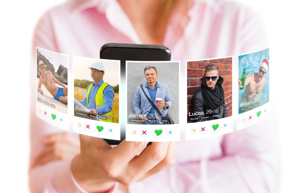 Concept,Of,Online,Dating.,Woman,Viewing,Different,Men,Profile,Photos